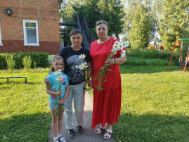 "Символ праздника - РОМАШКА" "Символ праздника - РОМАШКА".