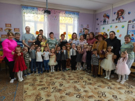 Осень в гости к нам пришла! Осень в гости к нам пришла!.