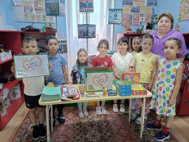 Радость добрых дел — канцтовары детям Мариуполя от наших дошколят! Радость добрых дел — канцтовары детям Мариуполя от наших дошколят!.